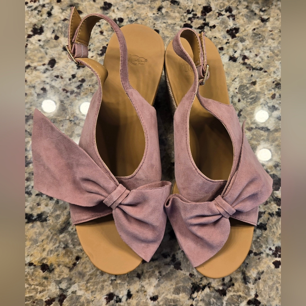 UGG Camilla Pink Dawn 8.5 B (M) Espadrille Suede Platform Wedge Sandal